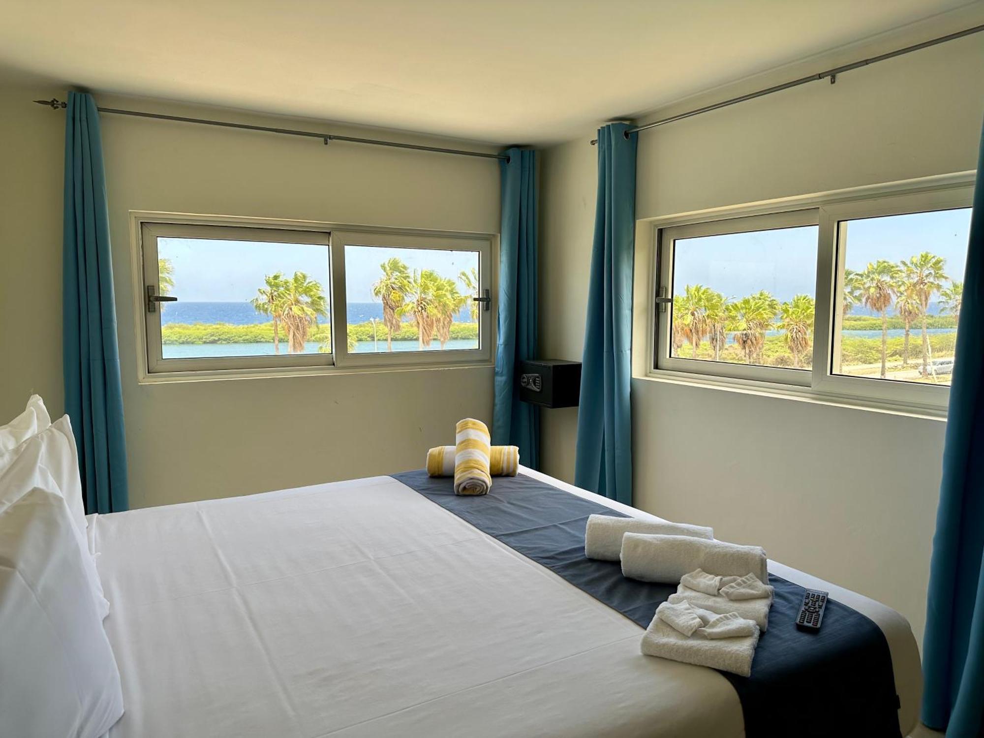 Merakii Seaview Escape Curacao Willemstad Dış mekan fotoğraf